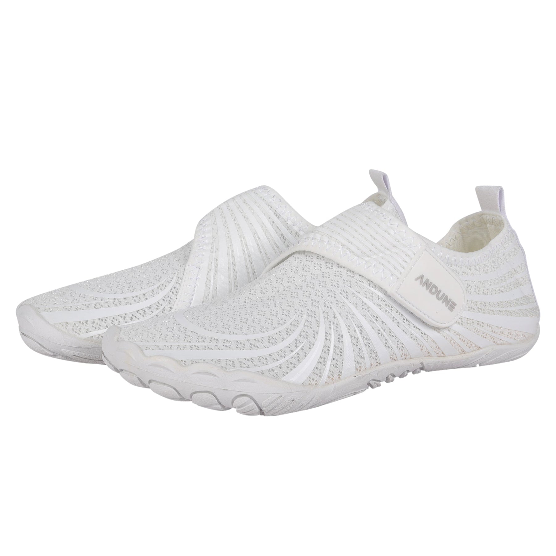 Barfuß-Minimalist-Kreuz für Damen | Ultraleichte weiße Schrauben