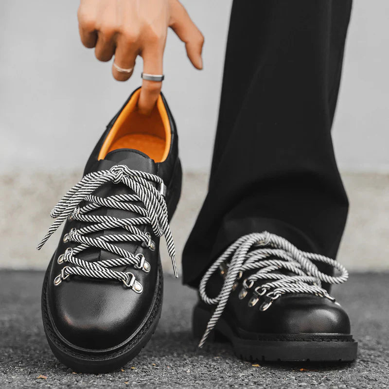 Summit Derby | Robuster Stil & Urbaner Look