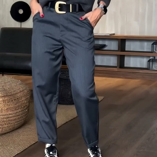 Mathilda | Streifen Anzughose mit hohem Bund und Elegantem Schnitt