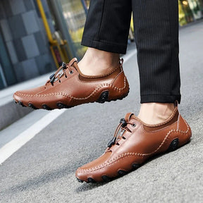 Urbaner Gleiter – Der Barfuß-Mokassin