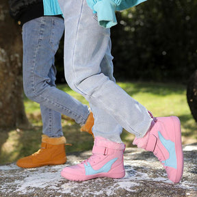 Winterstiefel Für Kinder – Wärme, Stil Und Abenteuer